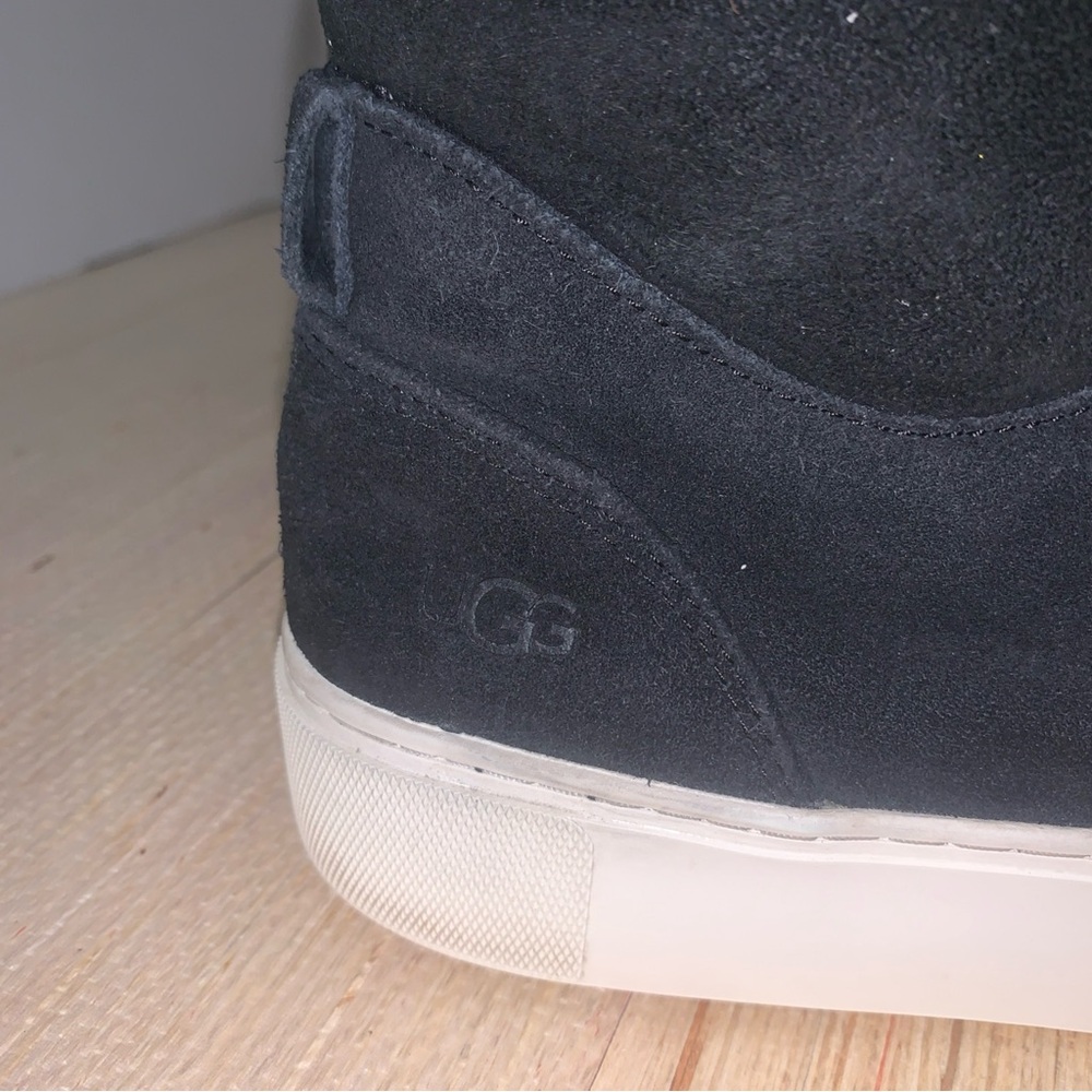 Ugg Beven Black Suede Fur Sheerling Lined high top Sneakers Women’s  8 lace up - Picture 3 of 16